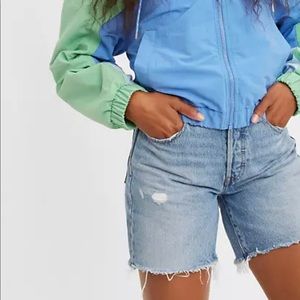 Levi’s 501 Mid Thigh Women’s Shorts
